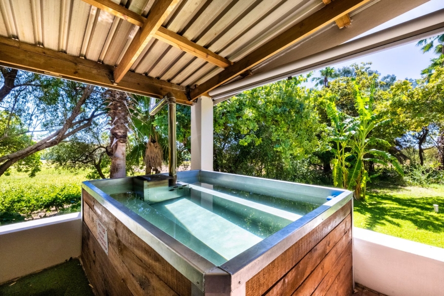 To Let 2 Bedroom Property for Rent in Paarl Rural Western Cape